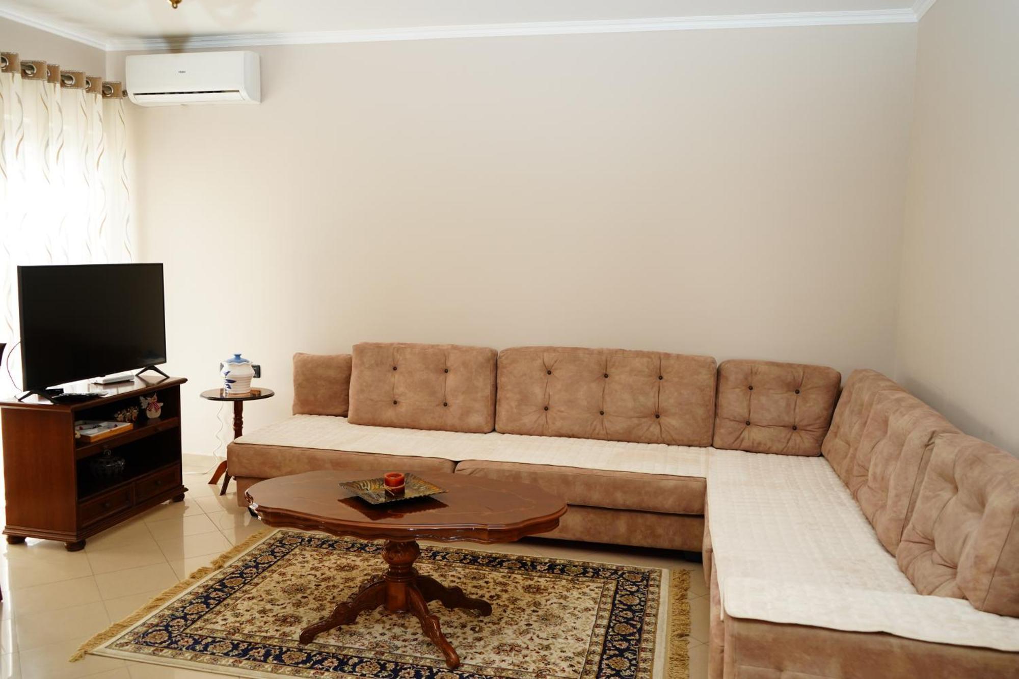 New Bazaar Bliss Apartamento Tirana Exterior foto