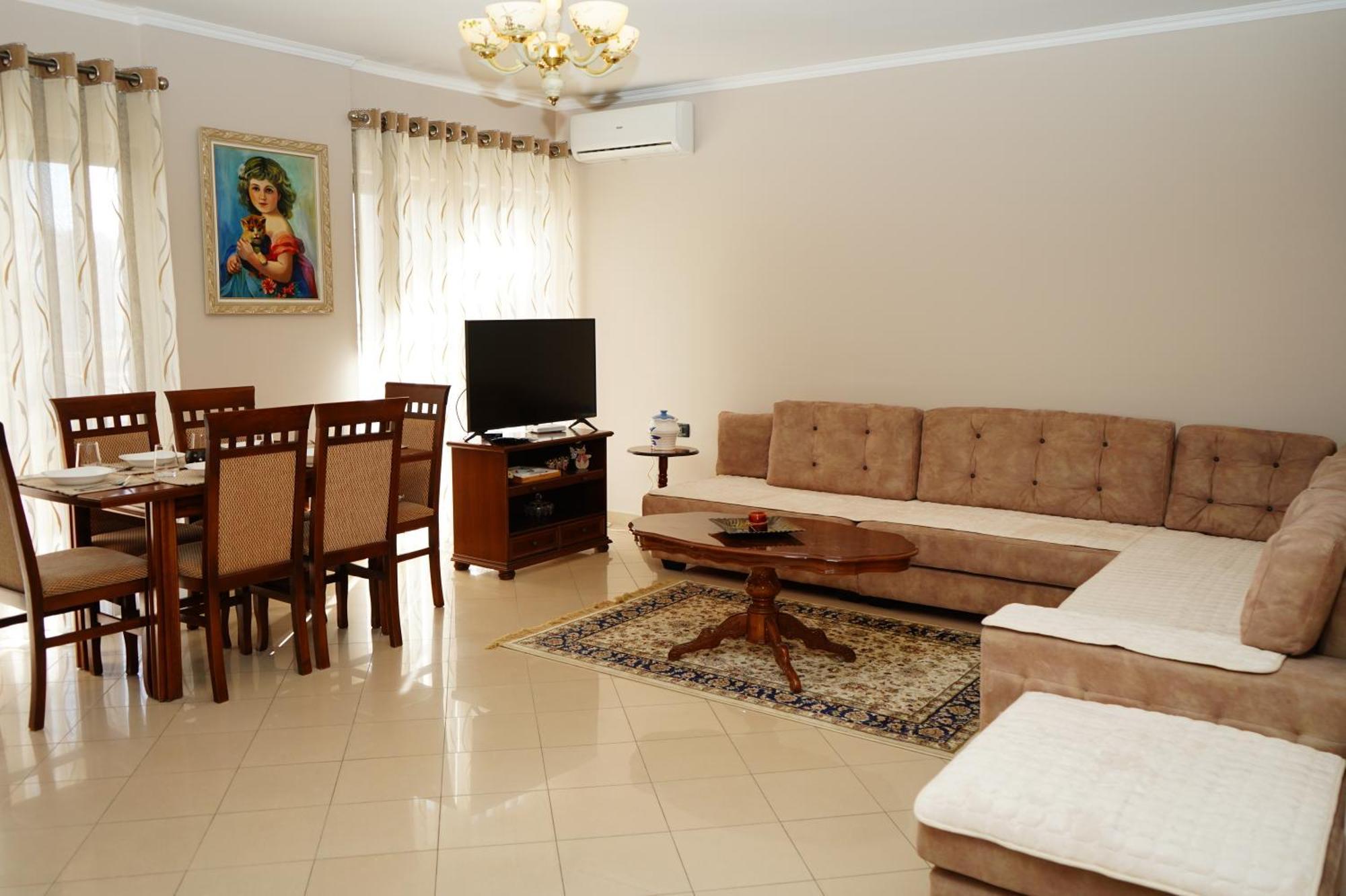 New Bazaar Bliss Apartamento Tirana Exterior foto